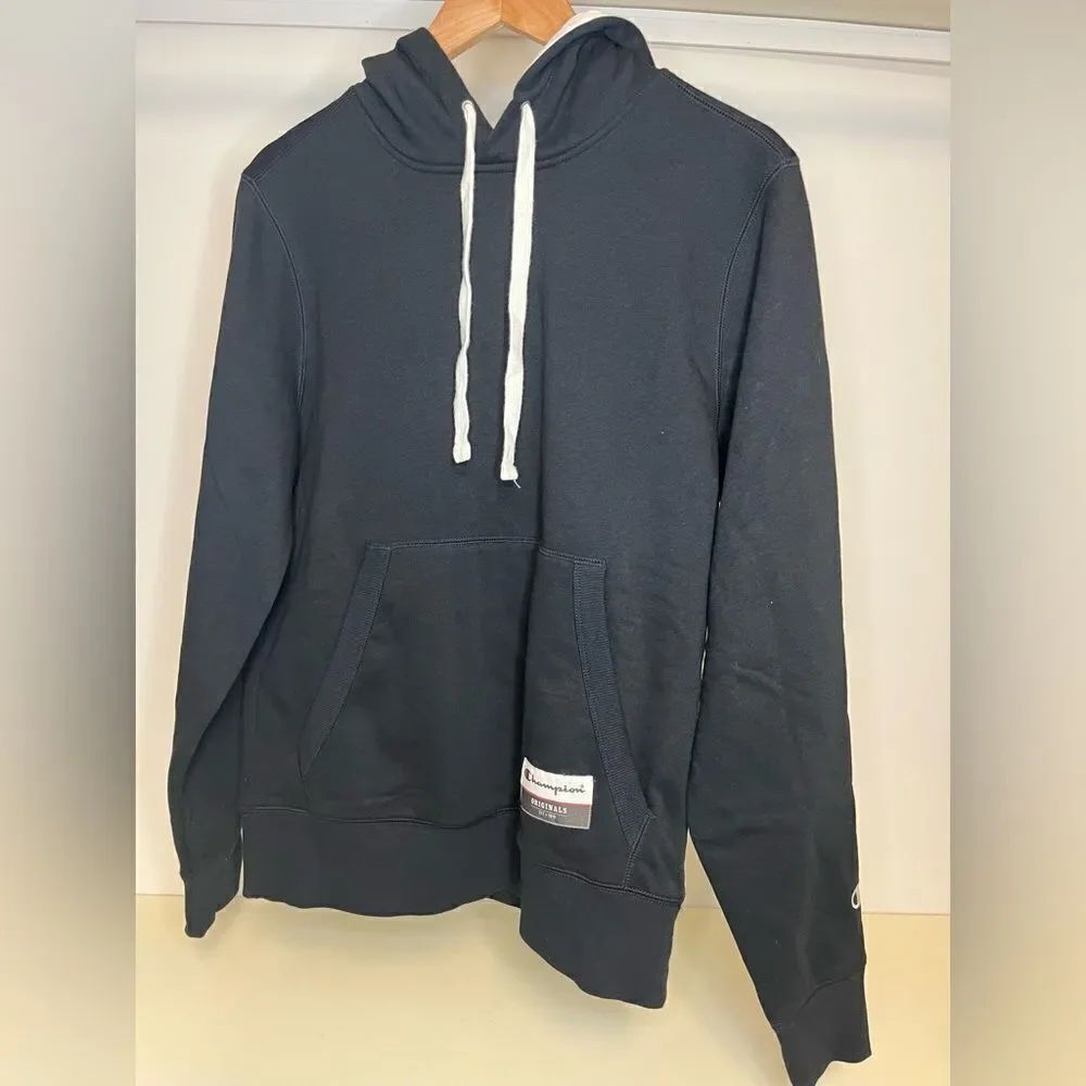 NWOT- champion small black hoodie